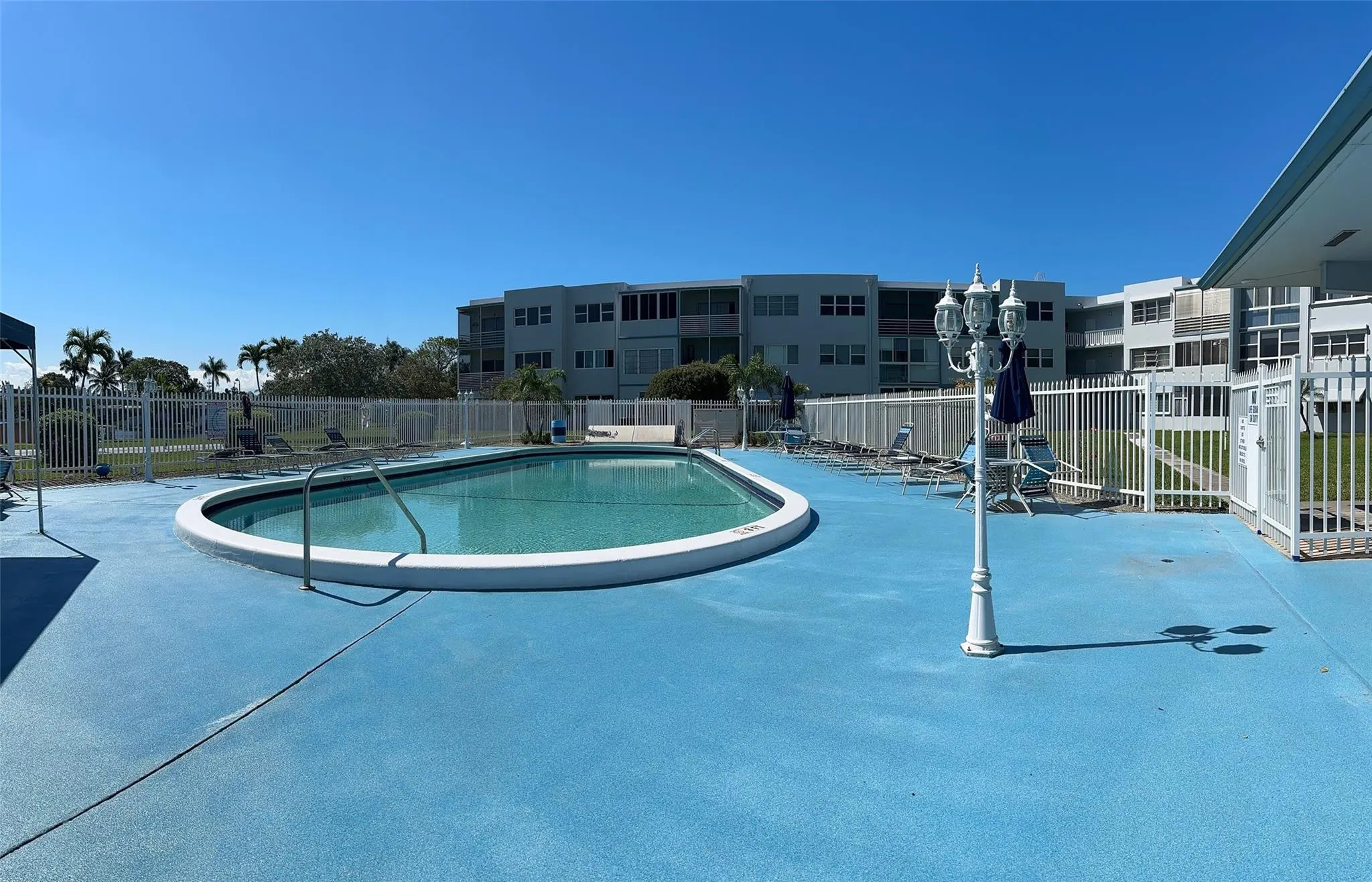 2309 Park Ln, #105
