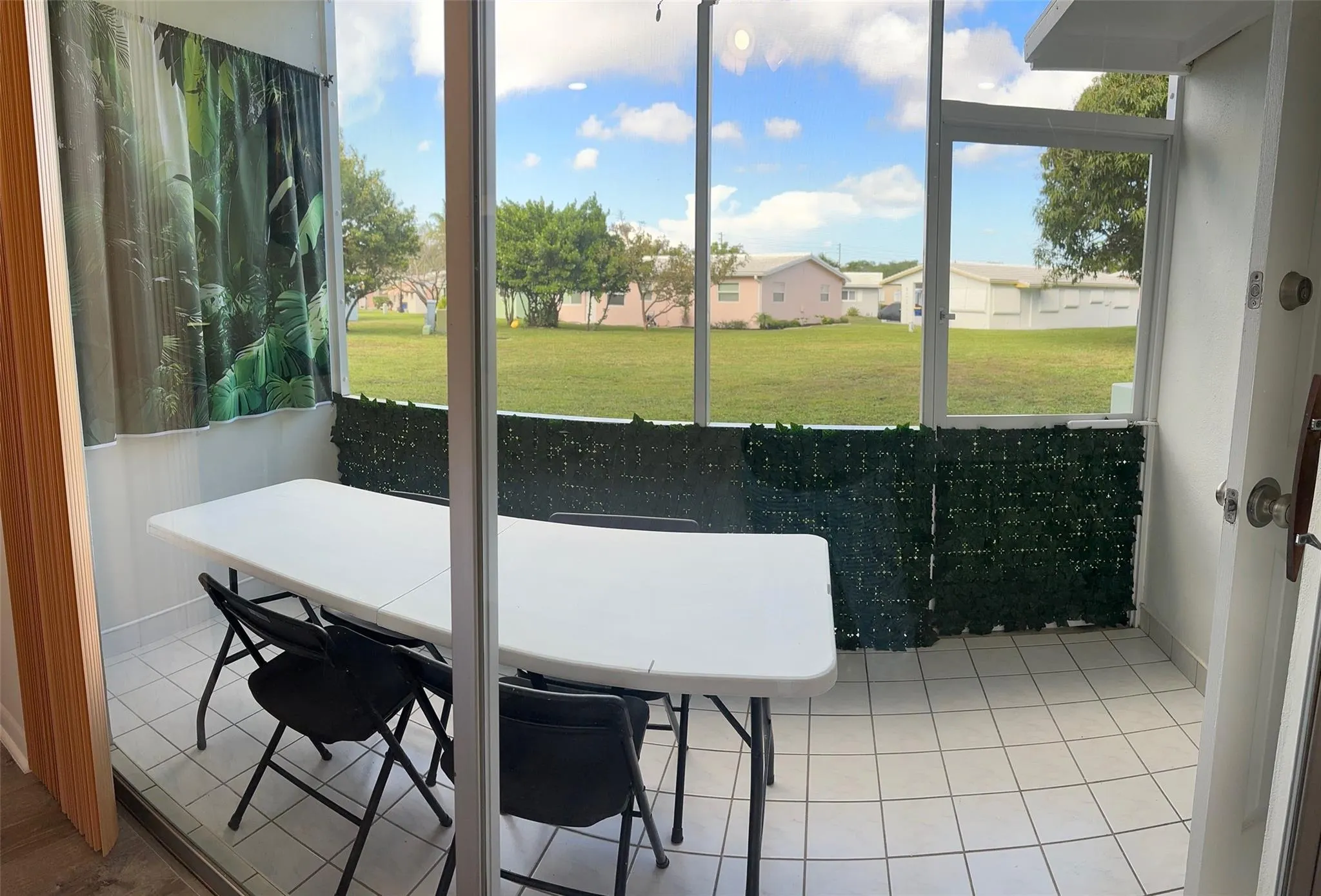2309 Park Ln, #105