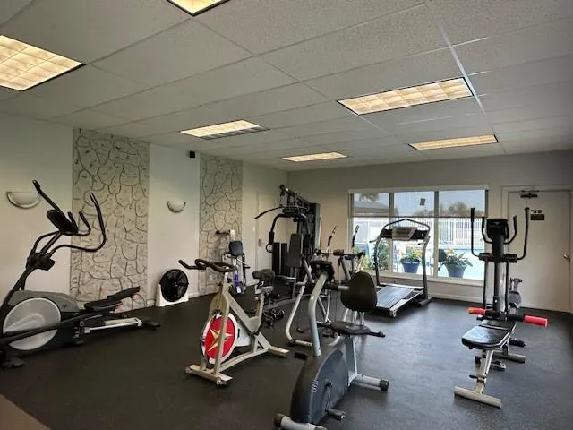 2309 Park Ln, #105
