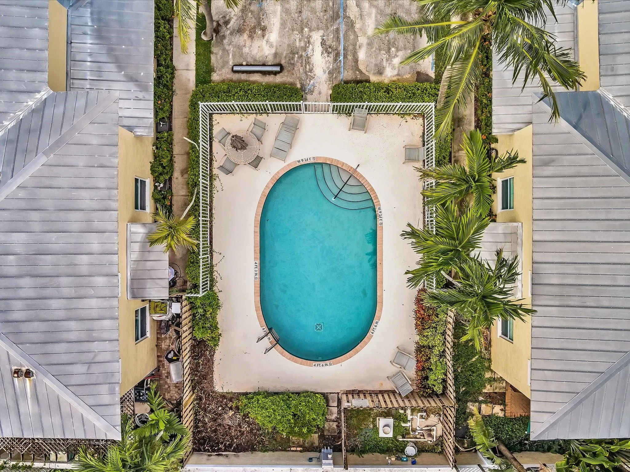 812 SE 4th Court