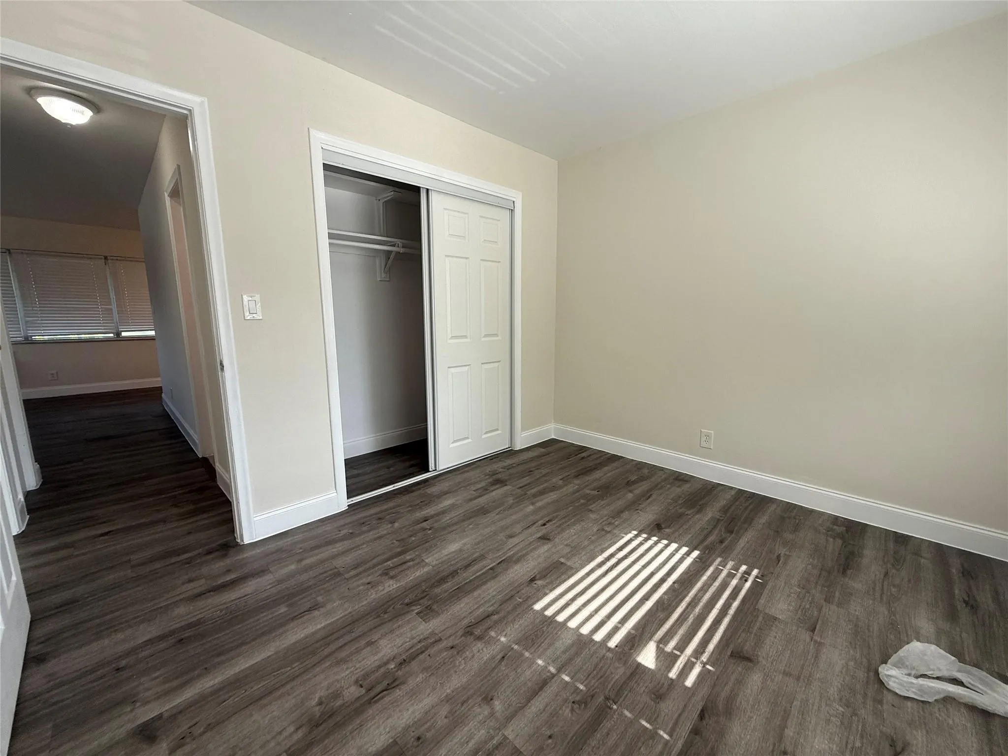 700 SE 13th St, #10