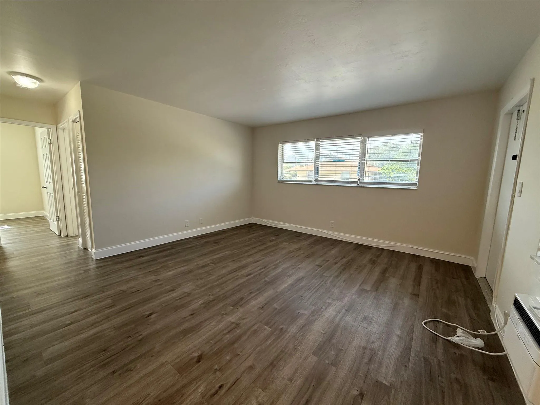 700 SE 13th St, #10