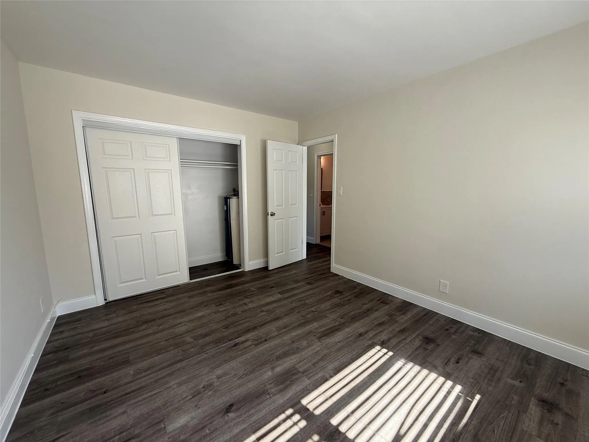 700 SE 13th St, #10