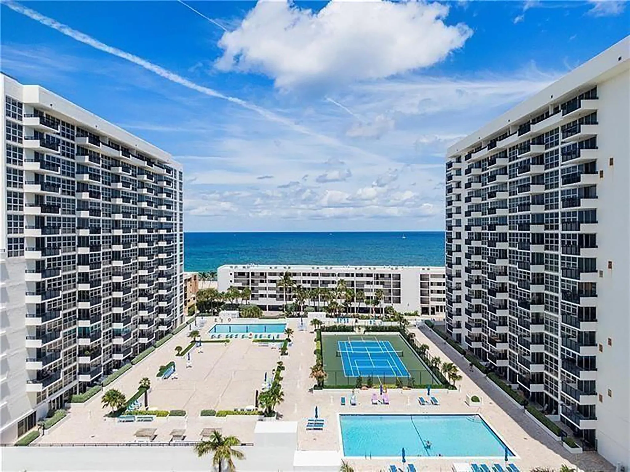 525 N Ocean Blvd, #1415