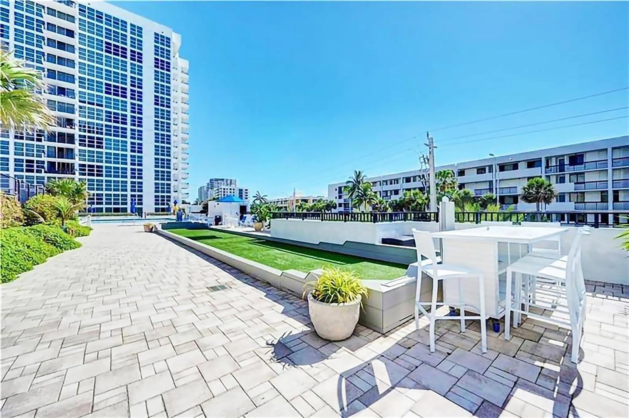 525 N Ocean Blvd, #1415