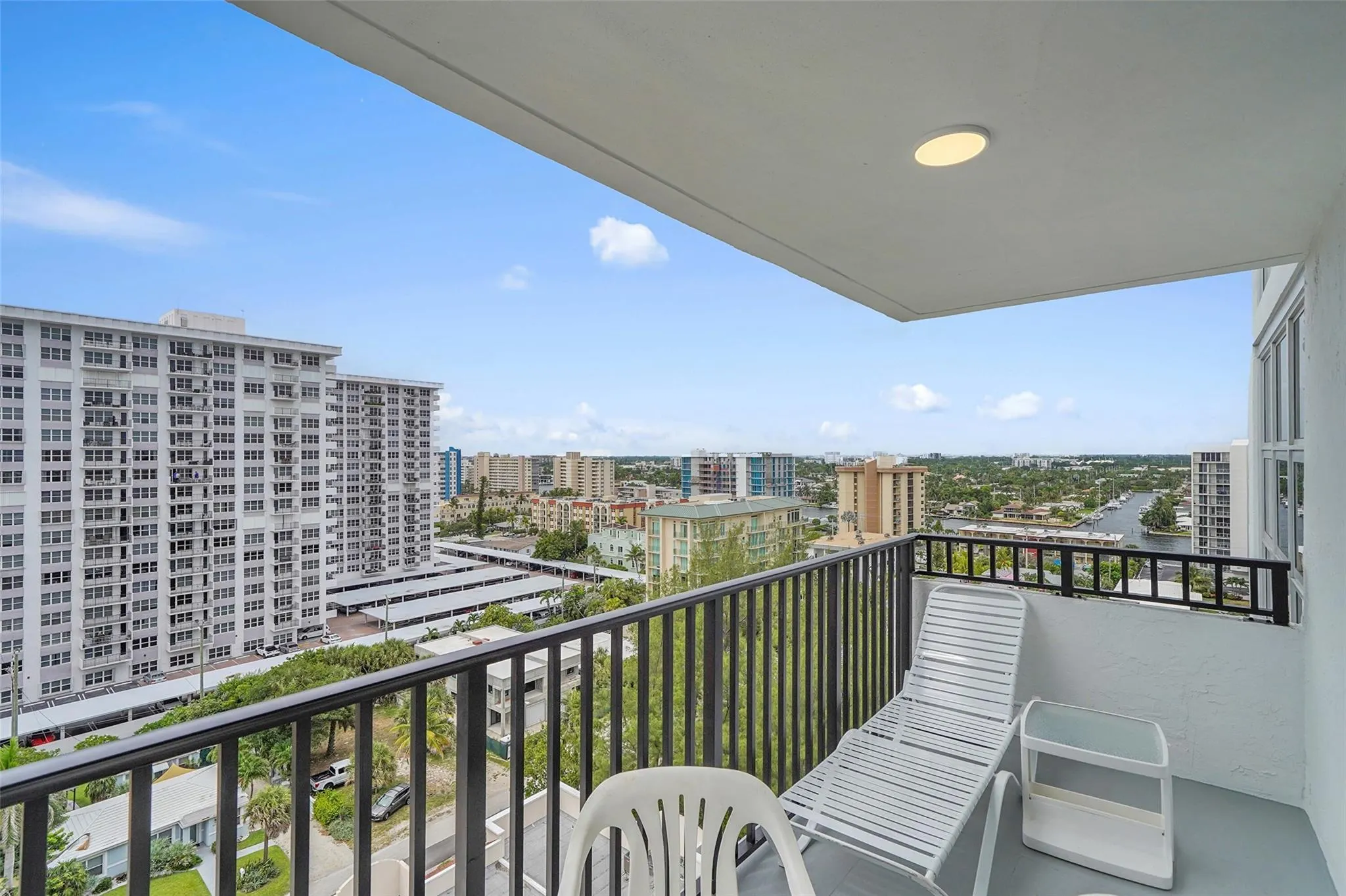 525 N Ocean Blvd, #1415