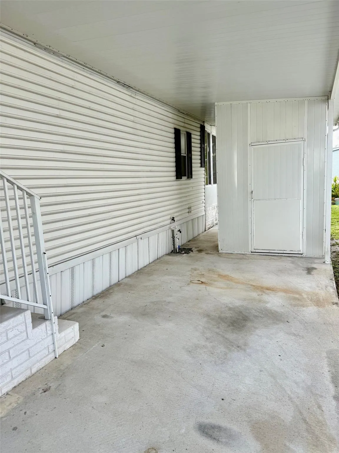 2080 SW 85th Ave