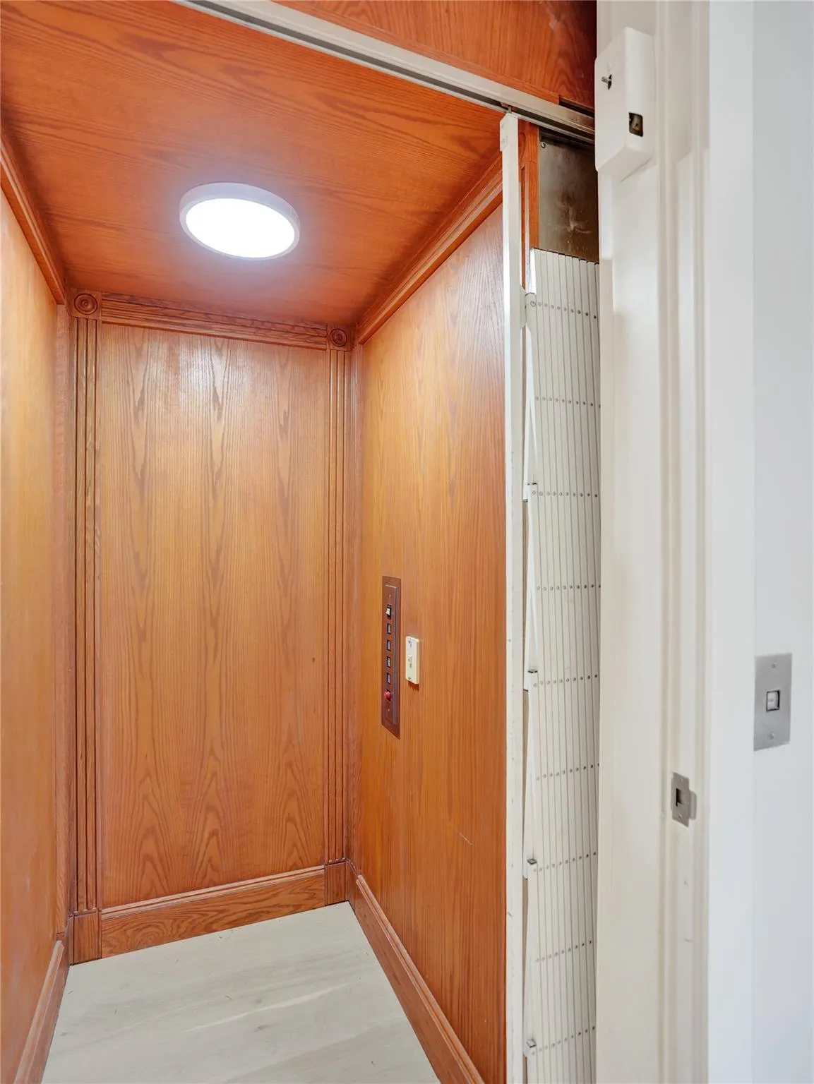 1774 Bay Dr, #18