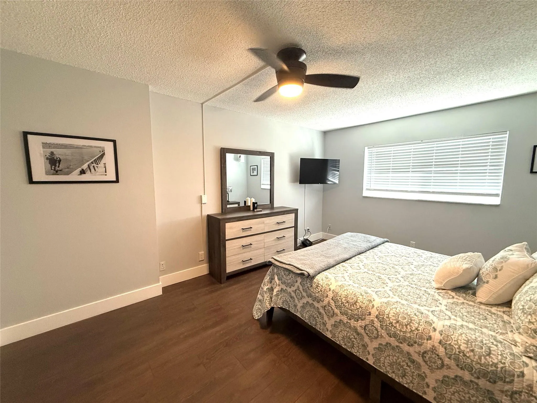 1001 NE 14th Ave, #704