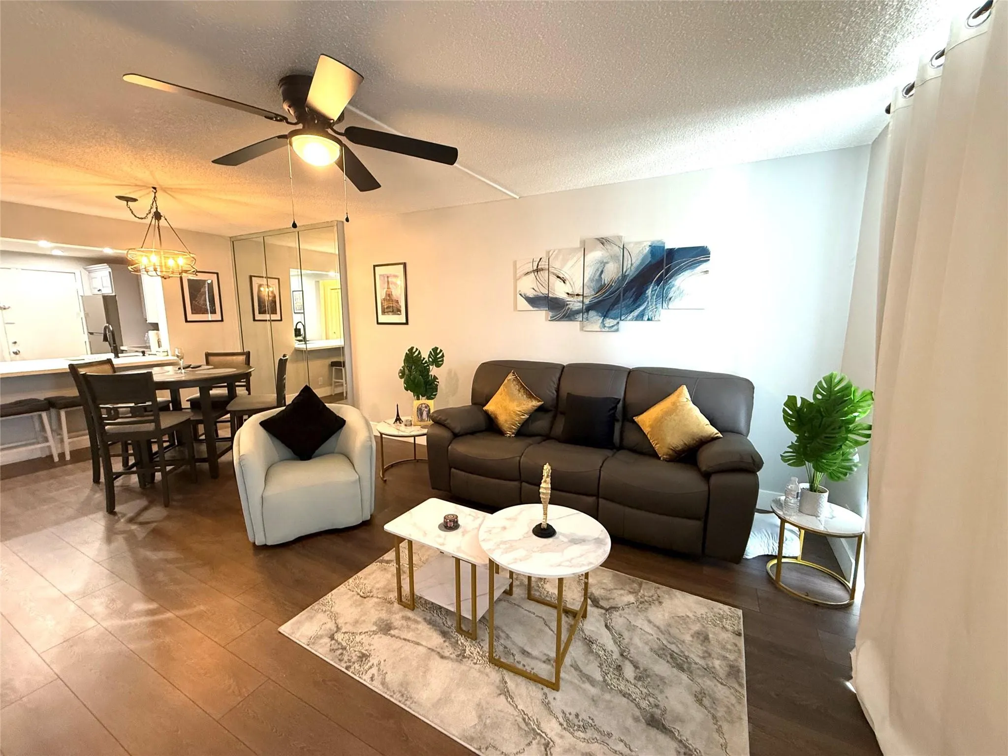 1001 NE 14th Ave, #704