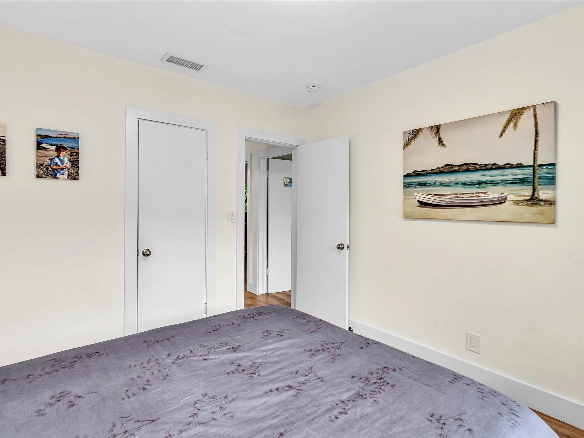 1406 NE 16TH TER