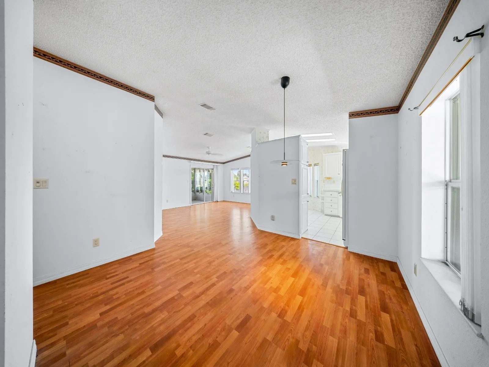 3708 Nimblewill Ct