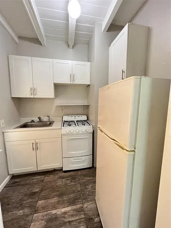 416 NE 1st Avenue, #1