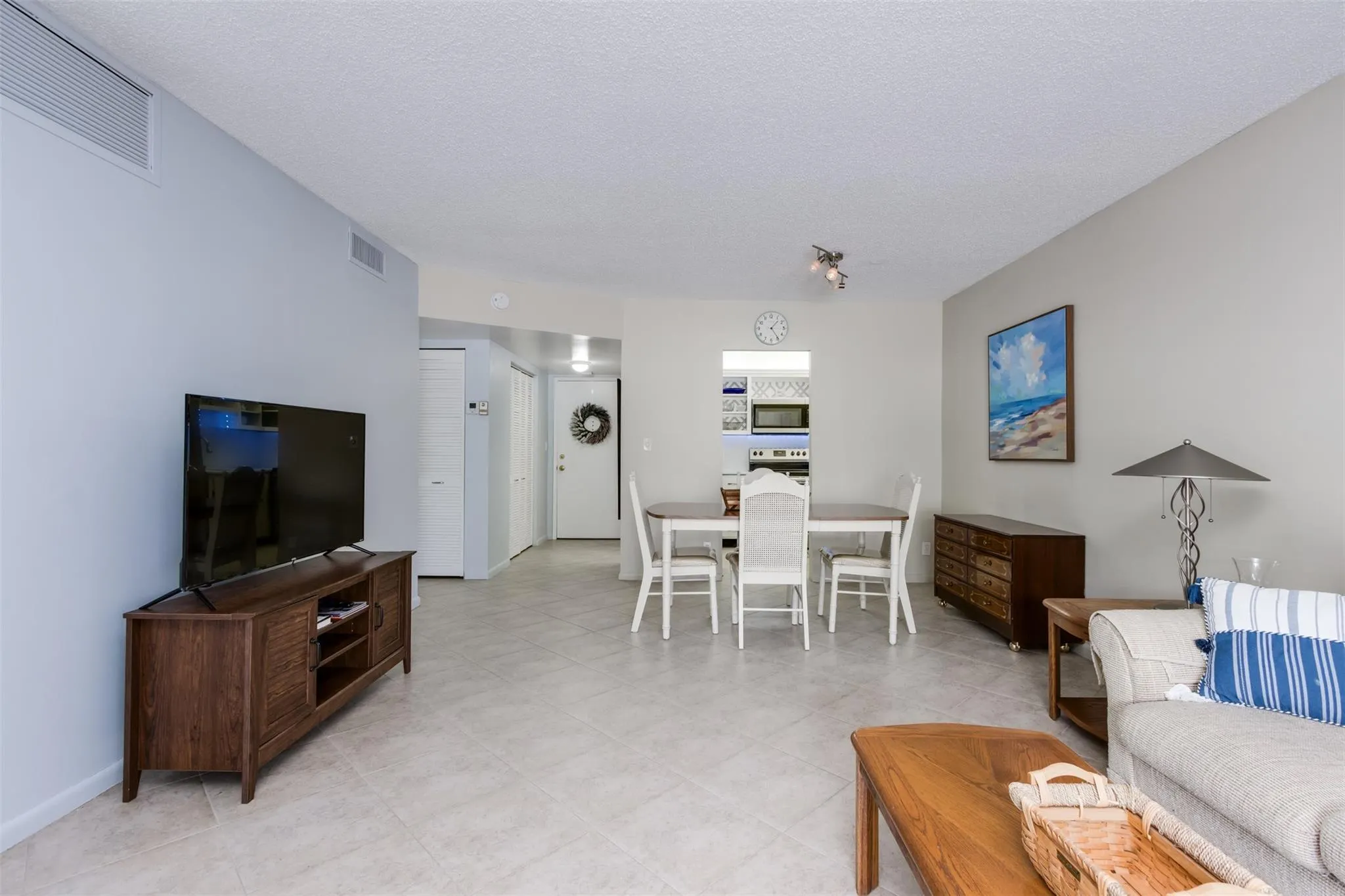 259 S Cypress Rd, #501