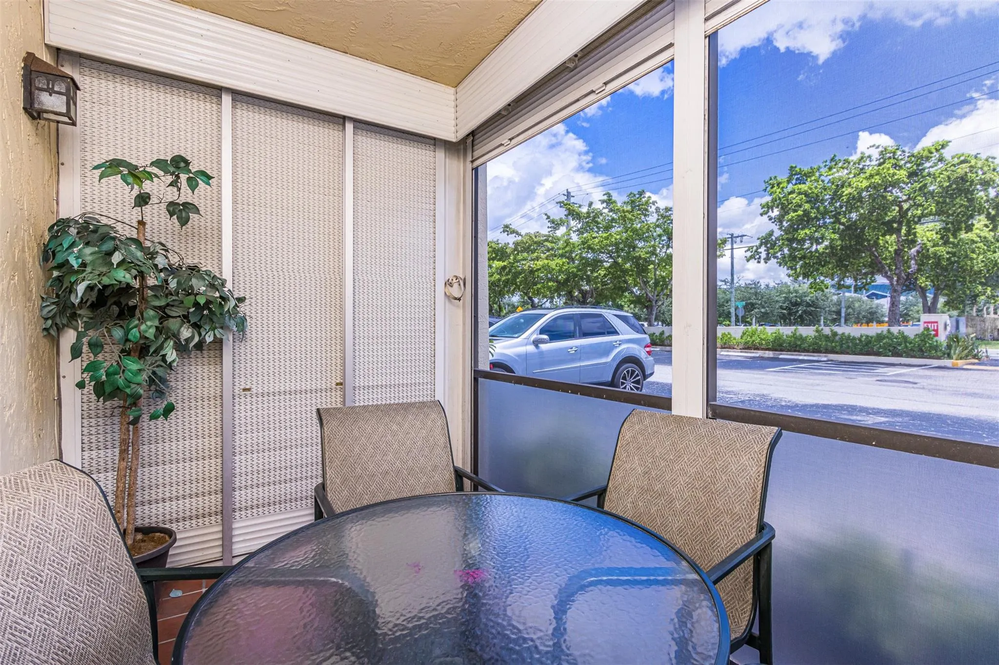 259 S Cypress Rd, #501