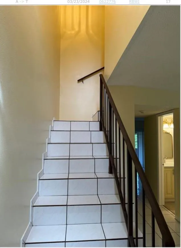 25 Laredo Pl
