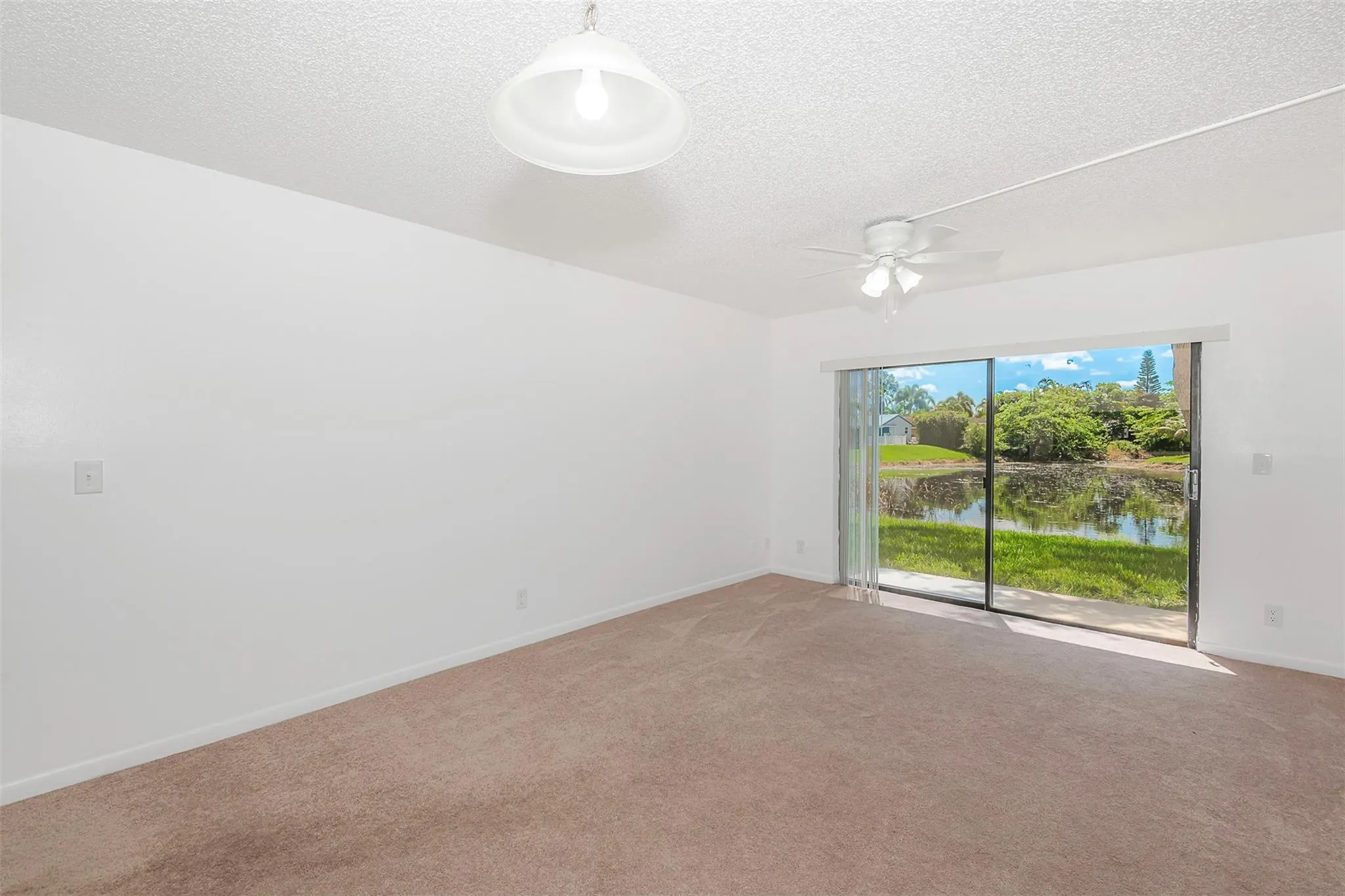 11430 NW 45th St