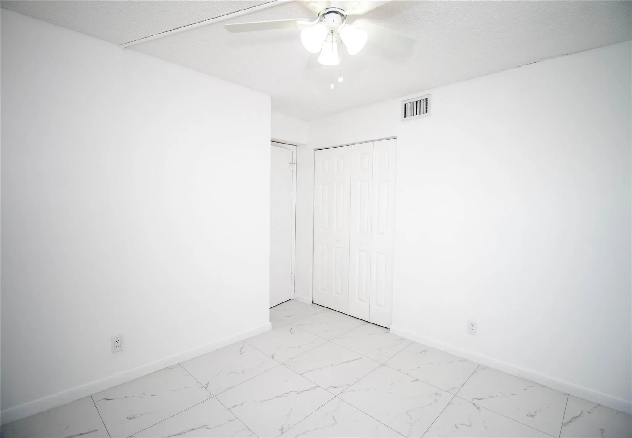 11430 NW 45th St