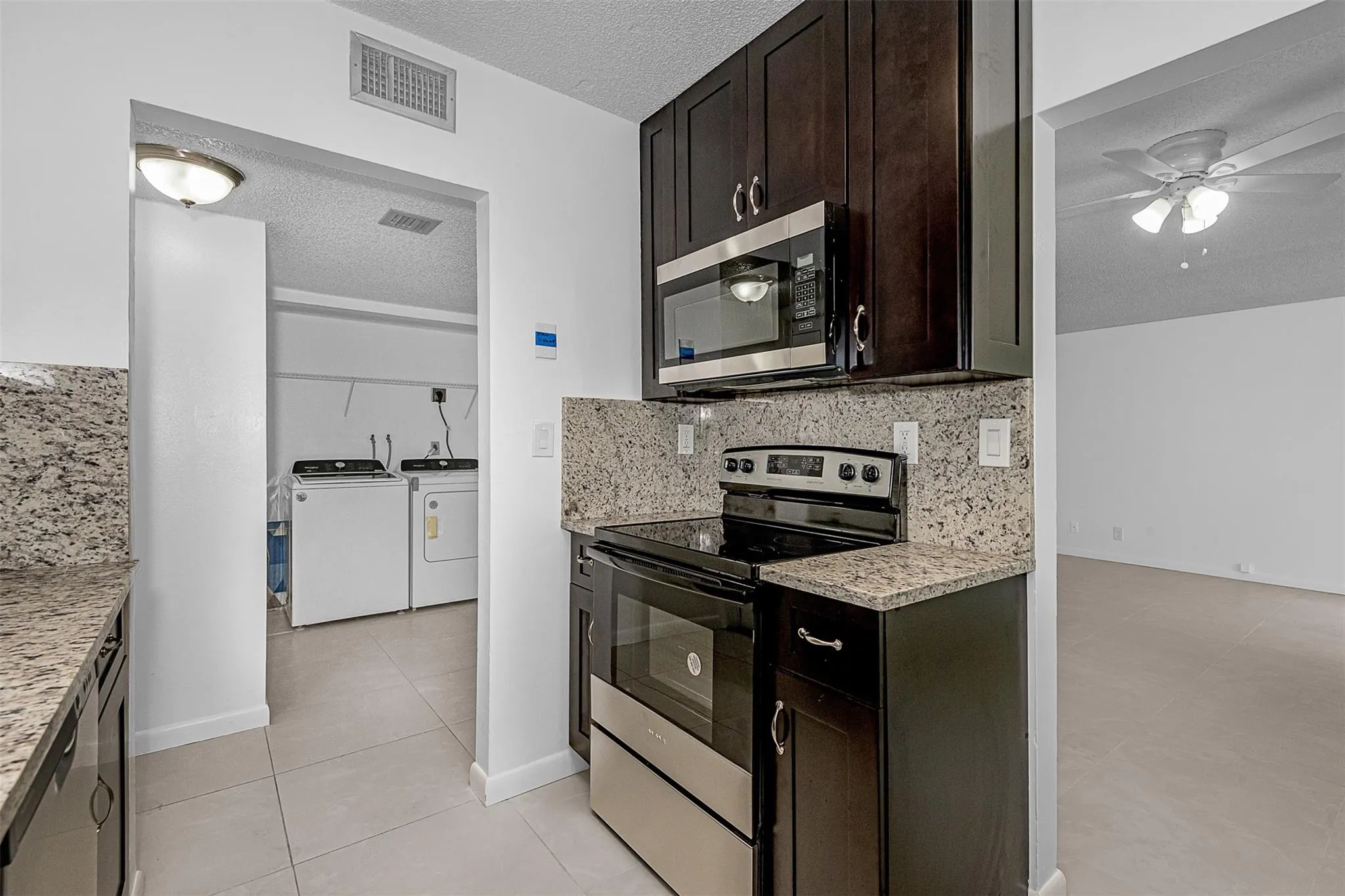 11430 NW 45th St