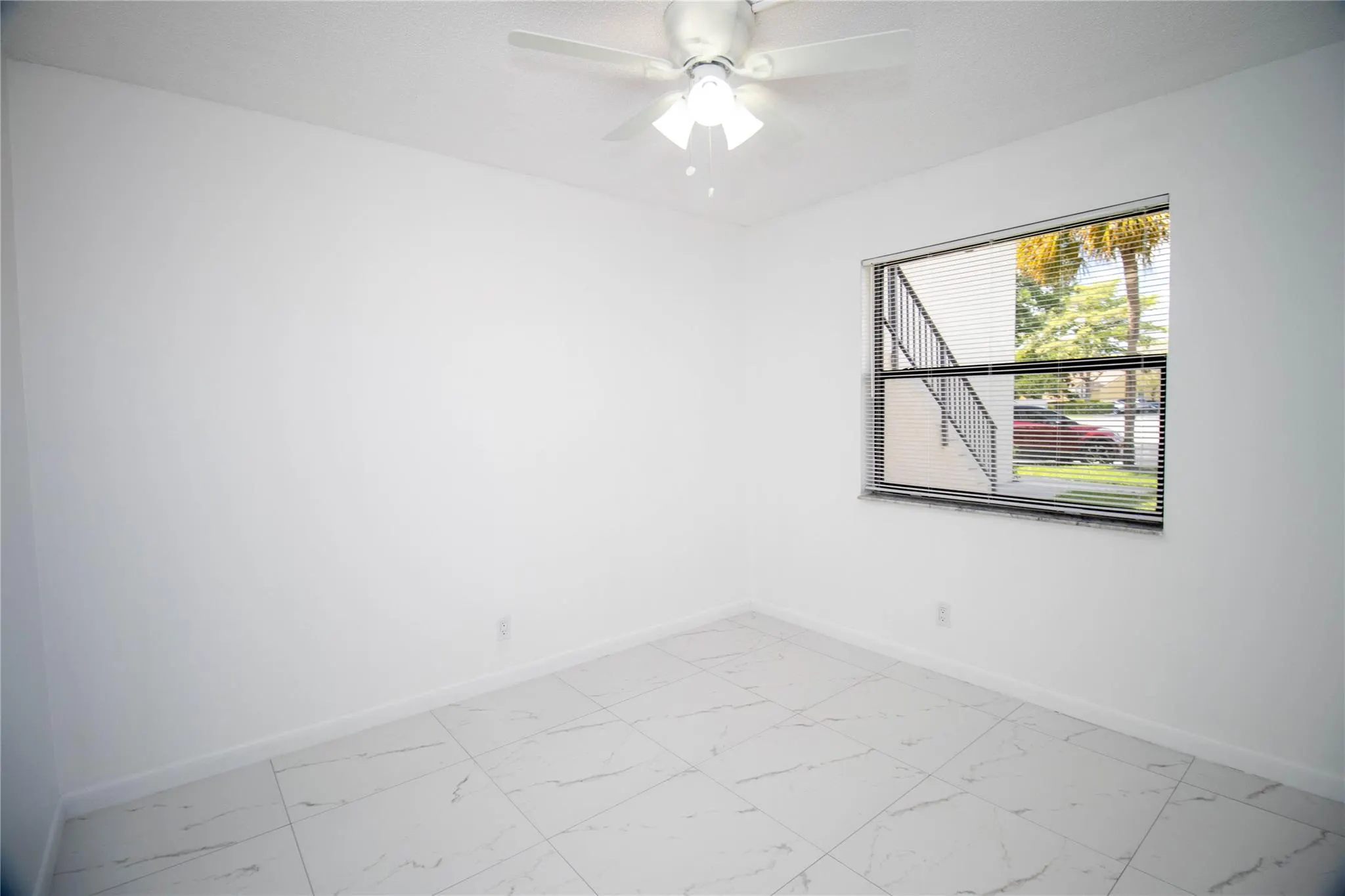 11430 NW 45th St
