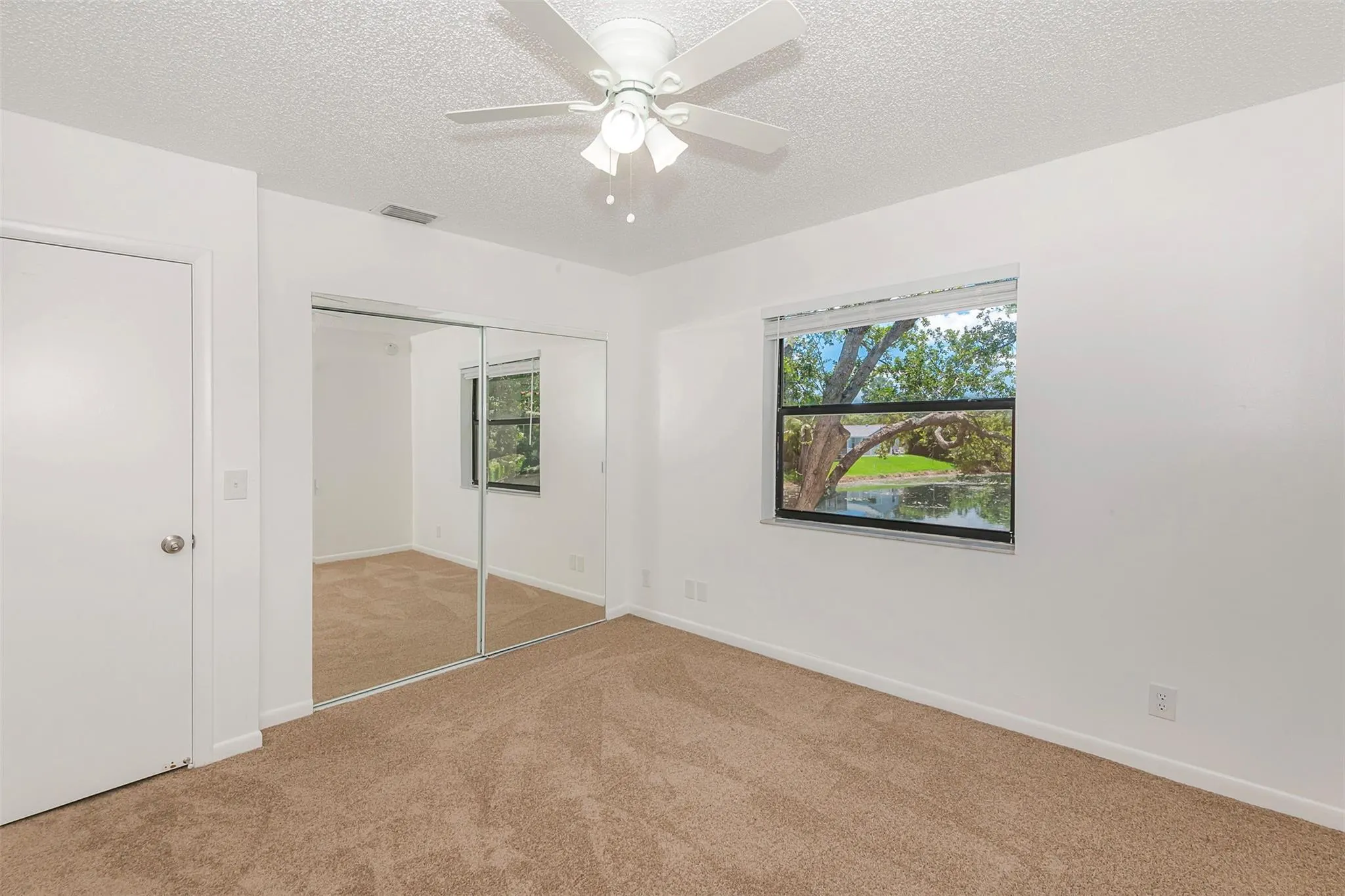 11430 NW 45th St