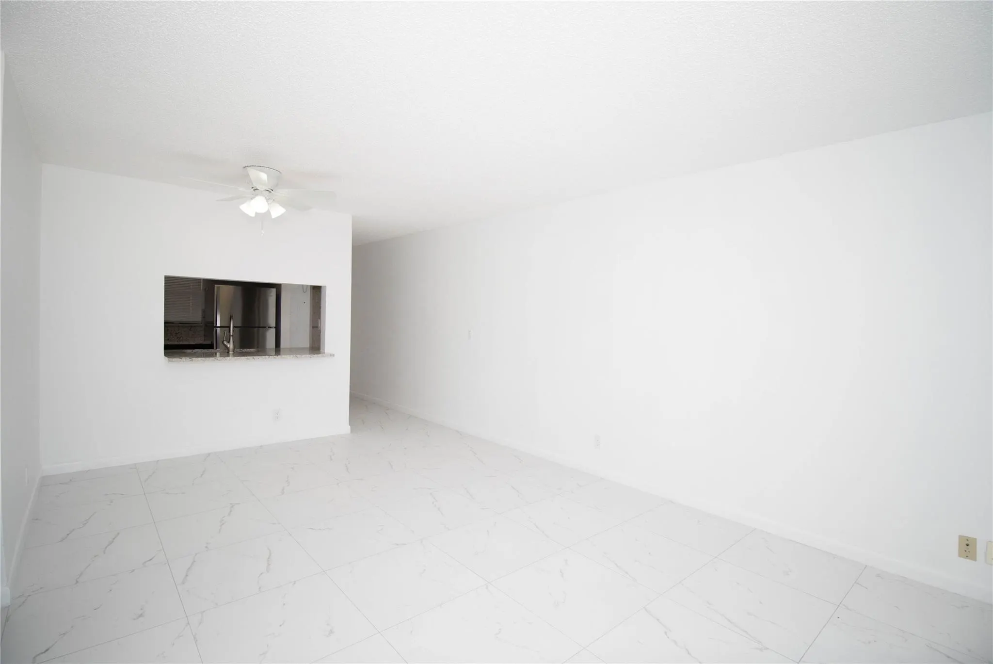 11430 NW 45th St