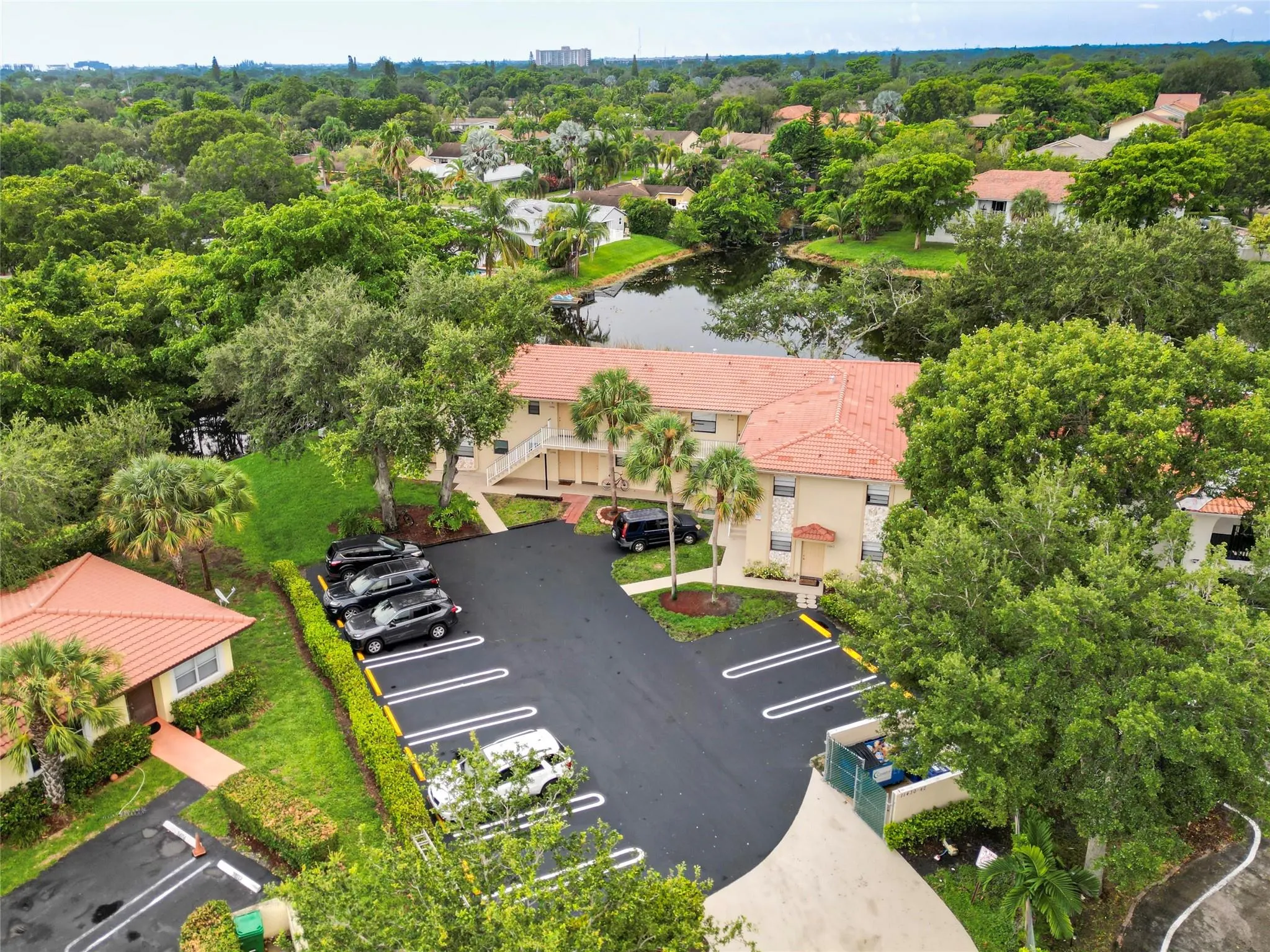11430 NW 45th St