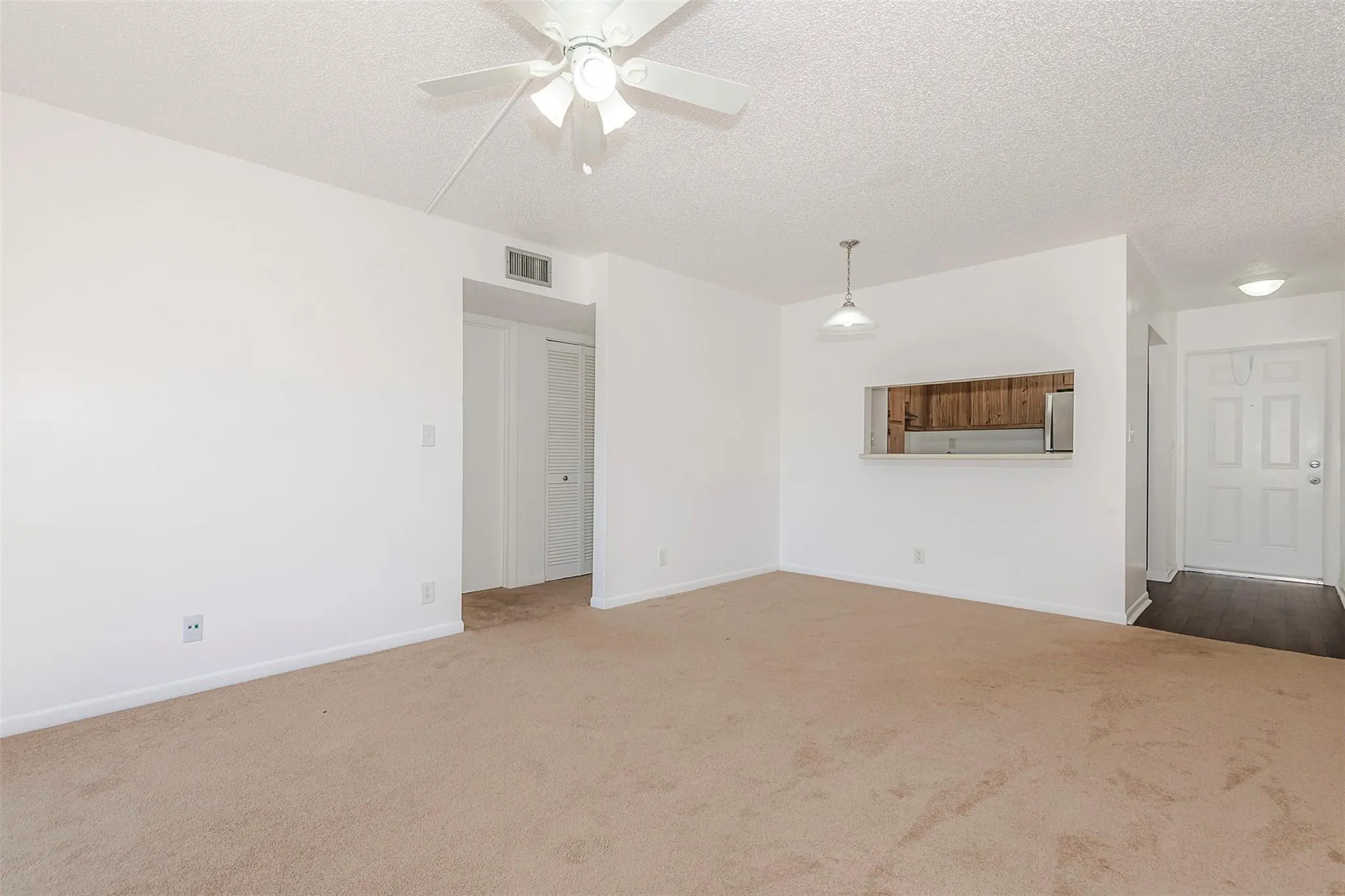 11430 NW 45th St