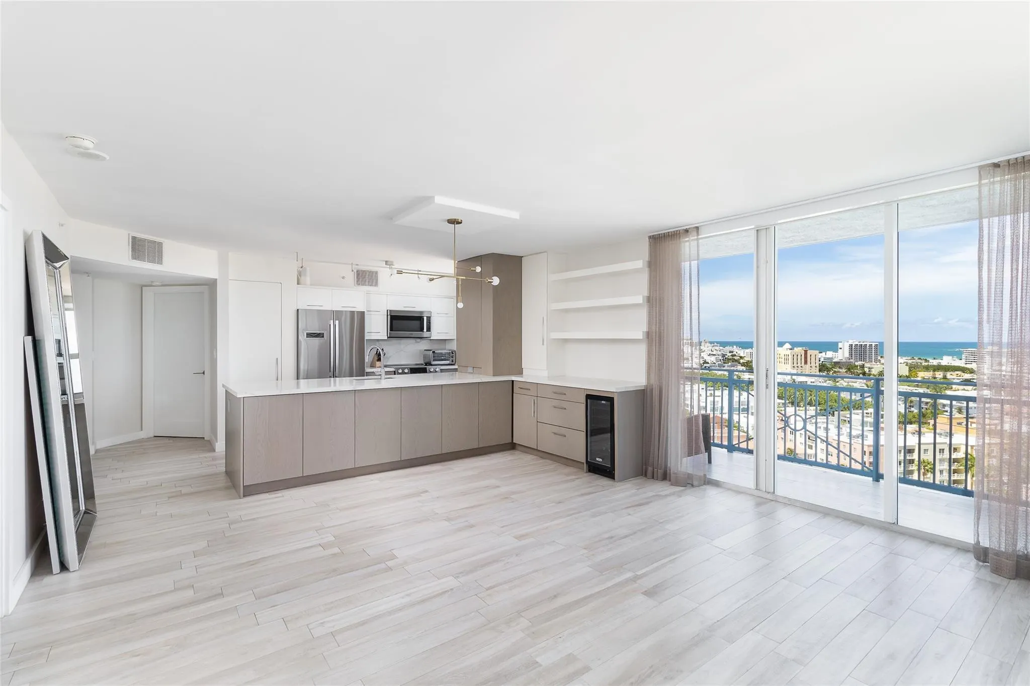 90 Alton Rd, #1701