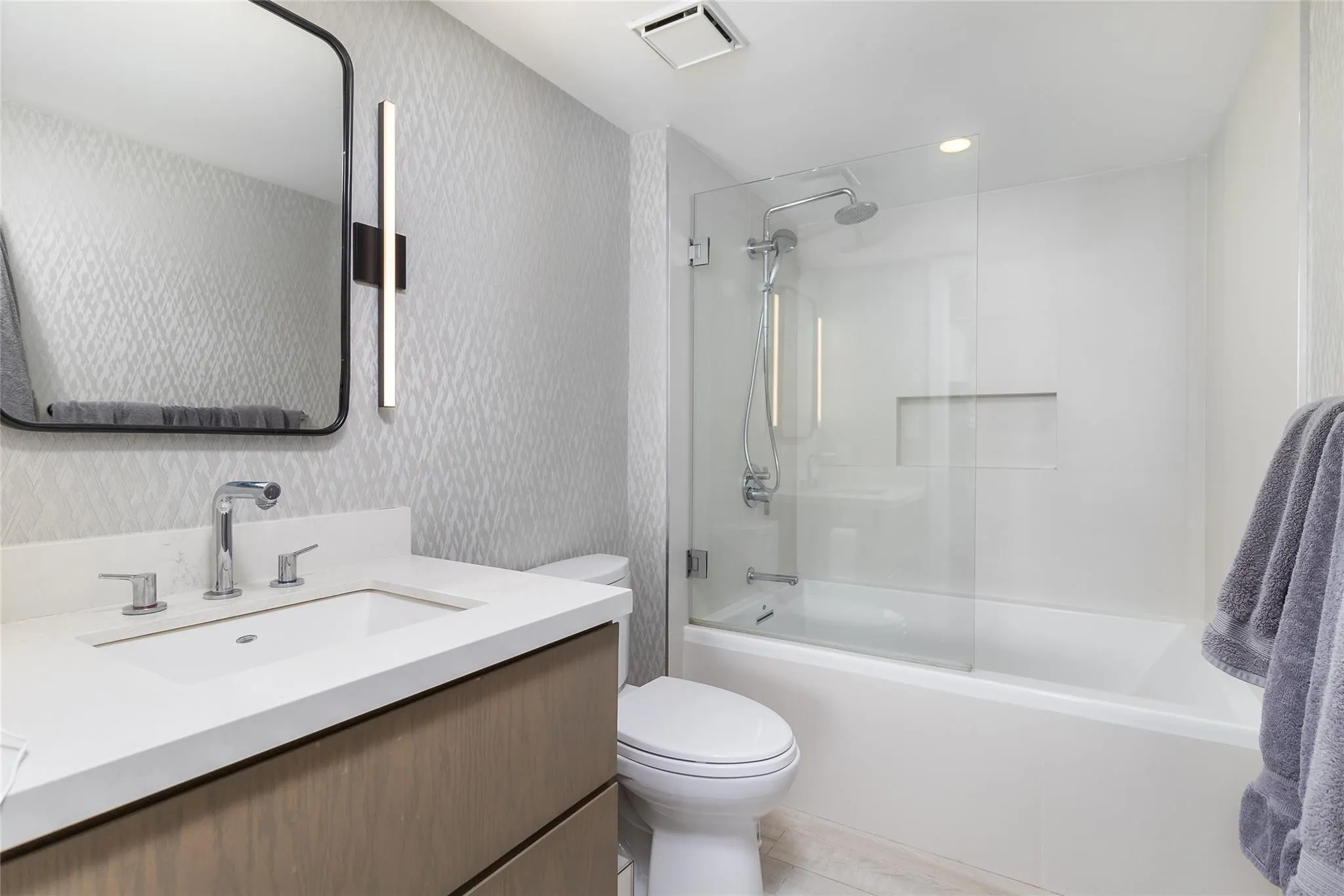 90 Alton Rd, #1701