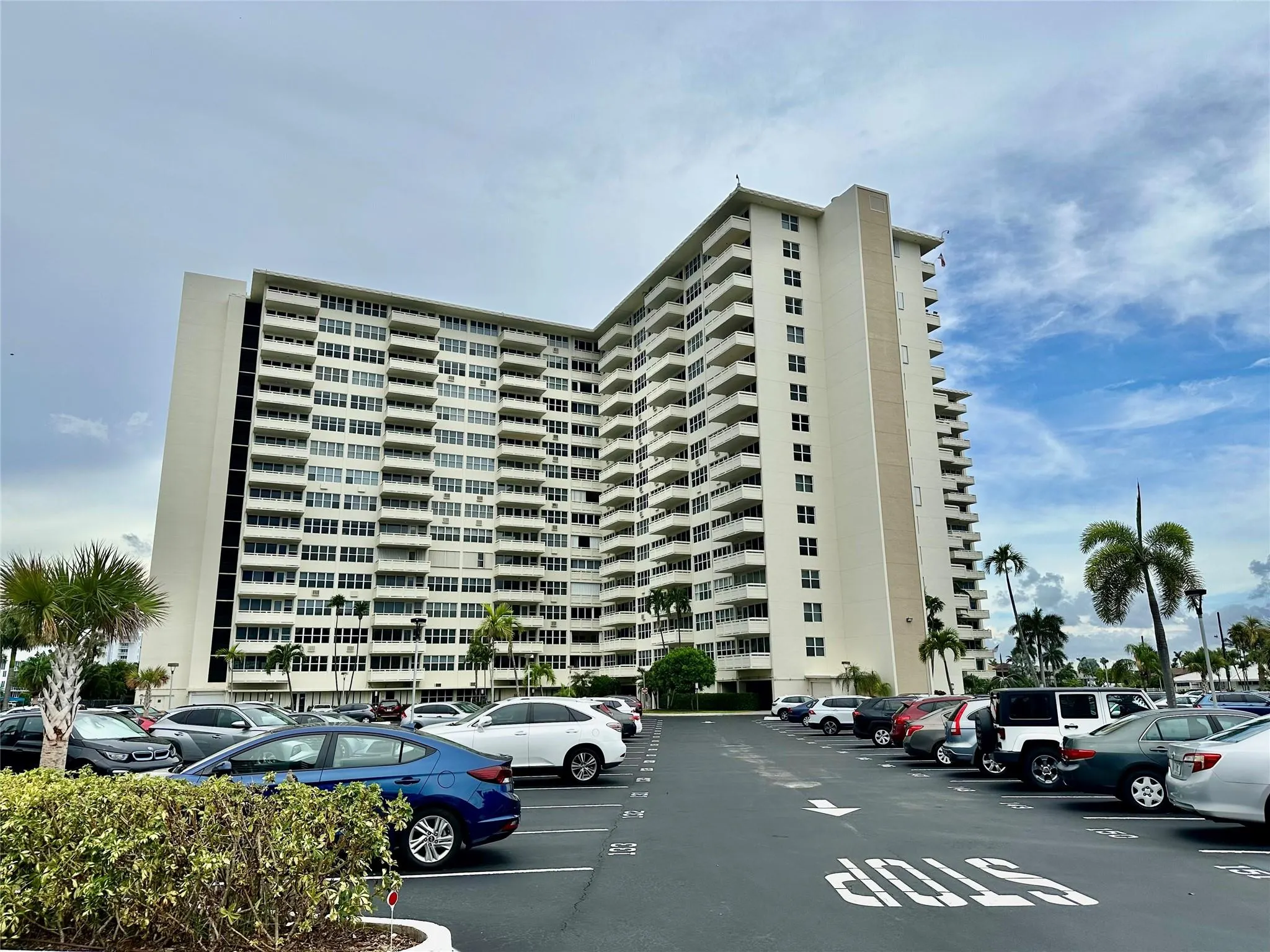 3200 NE 36th St, #1412A