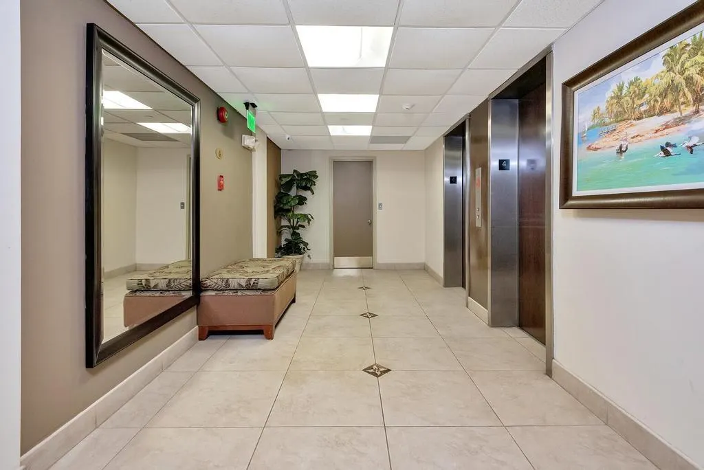 1009 N Ocean Blvd, #411