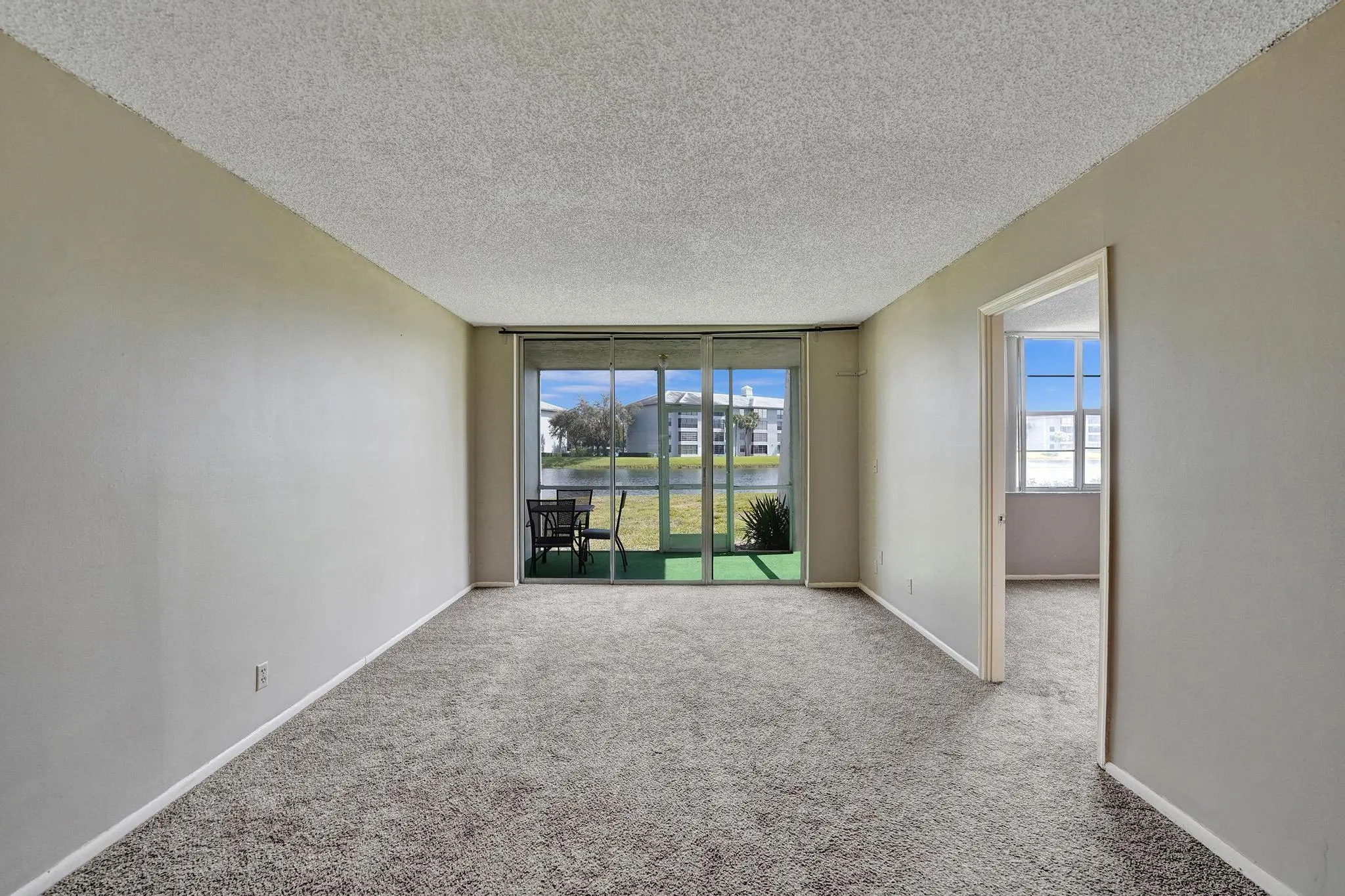 9440 Poinciana Pl, #109