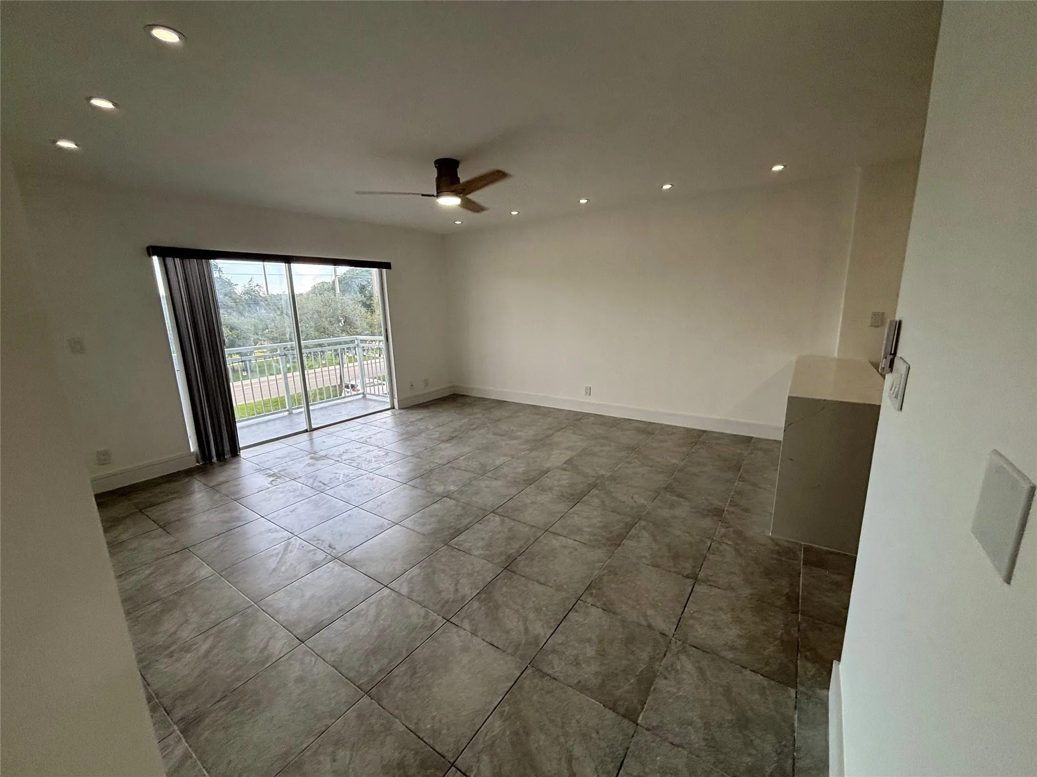 505 S Pine Island Rd, #308