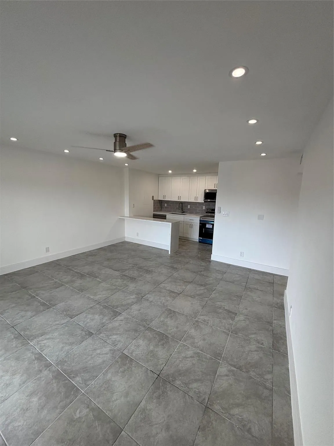 505 S Pine Island Rd, #308