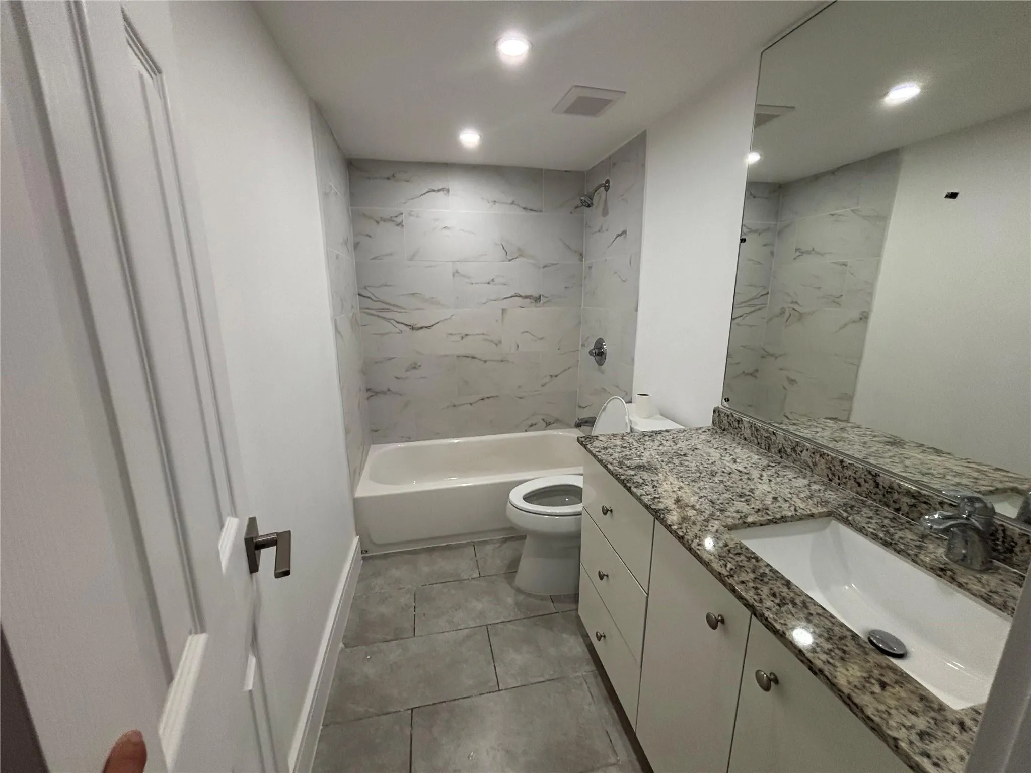 505 S Pine Island Rd, #308
