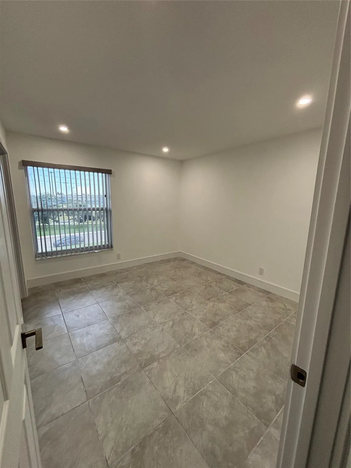 505 S Pine Island Rd, #308