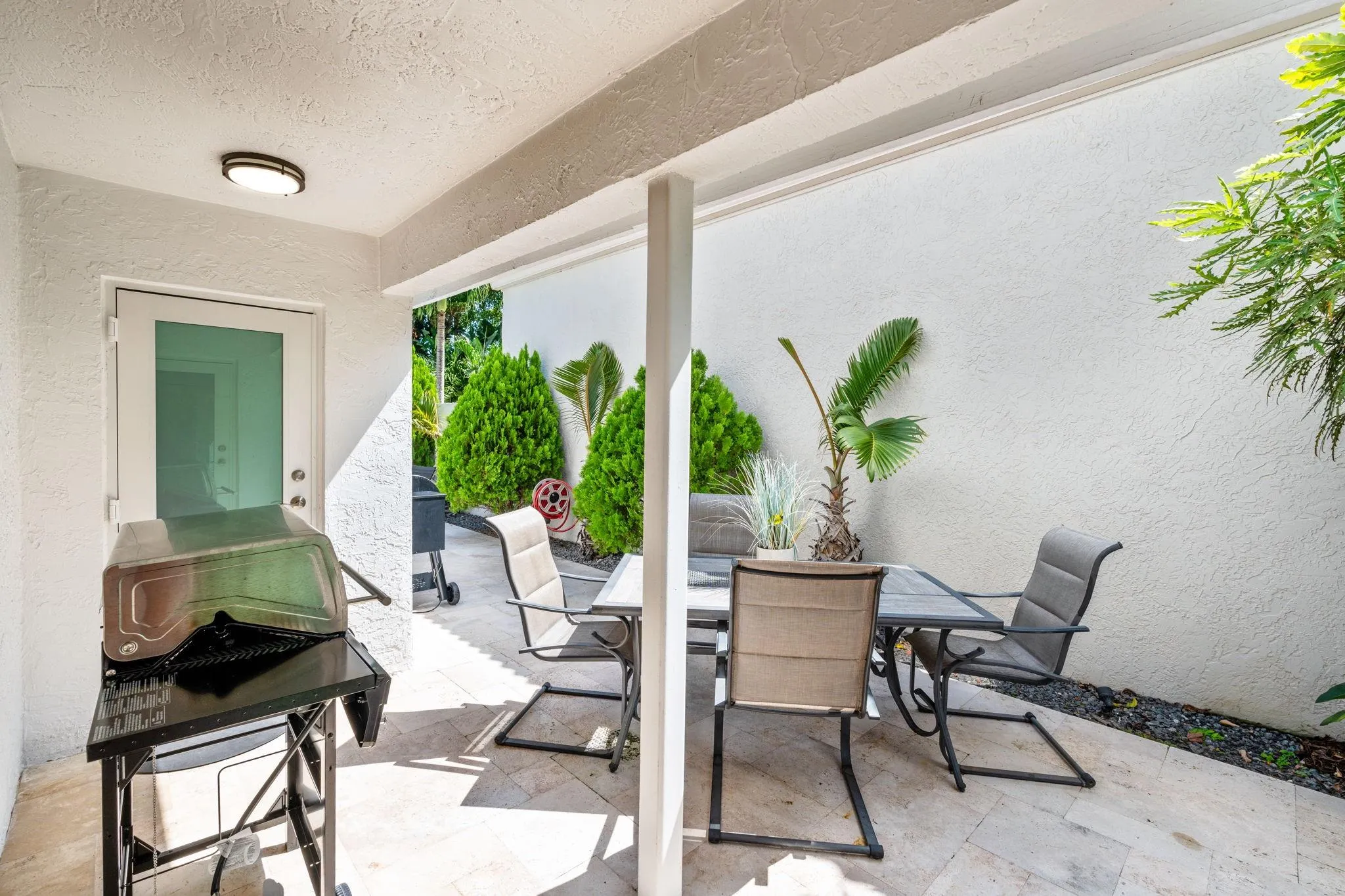 6231 La Vida Terrace