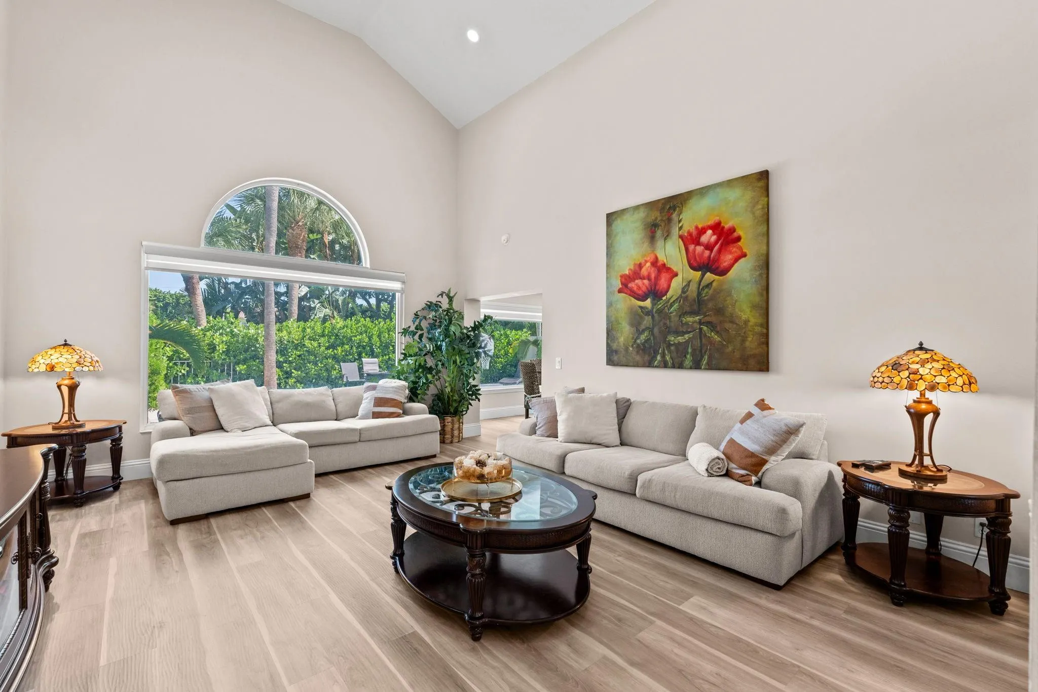 6231 La Vida Terrace