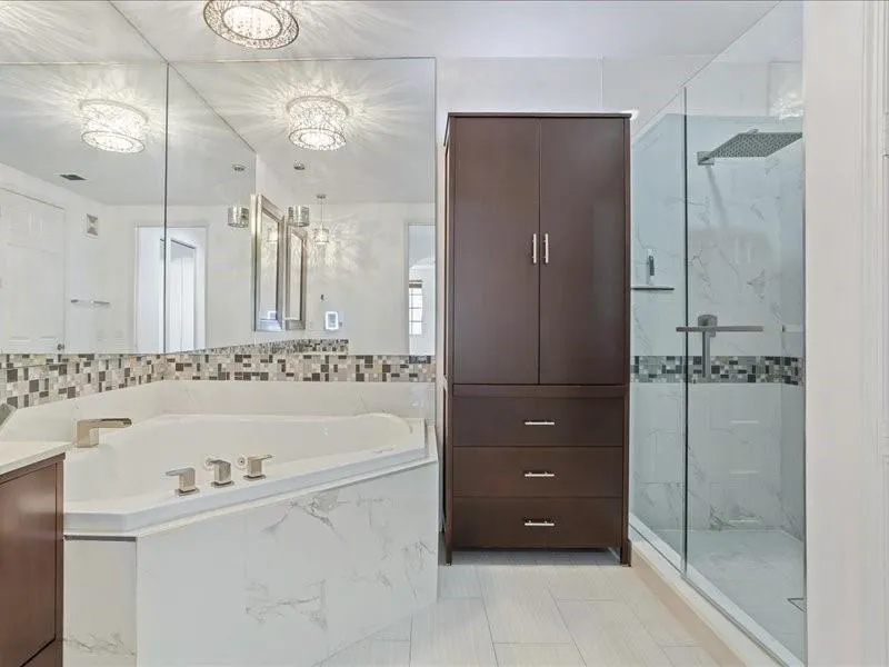 2798 Center Court Dr, #3-30