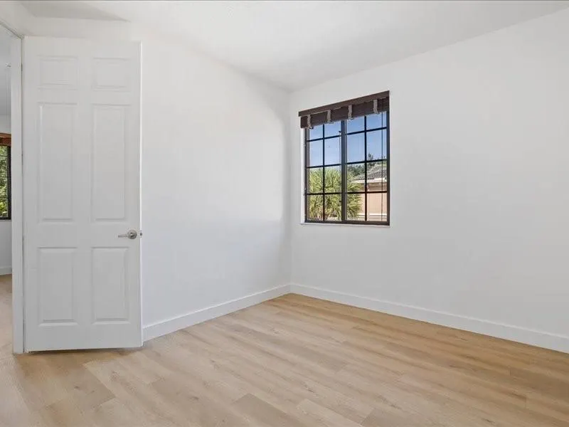 2798 Center Court Dr, #3-30