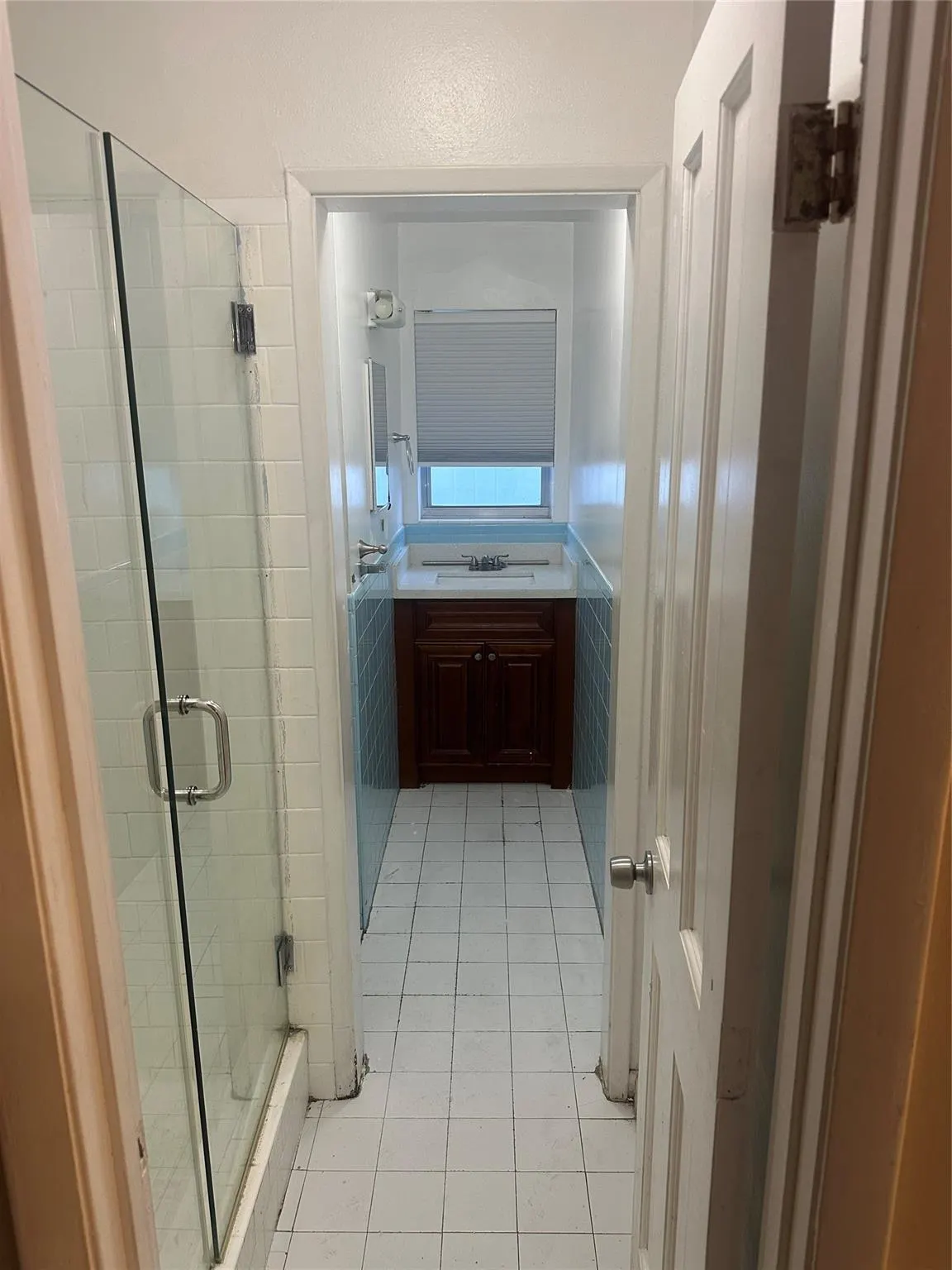 299 SE 12th Ave, #B