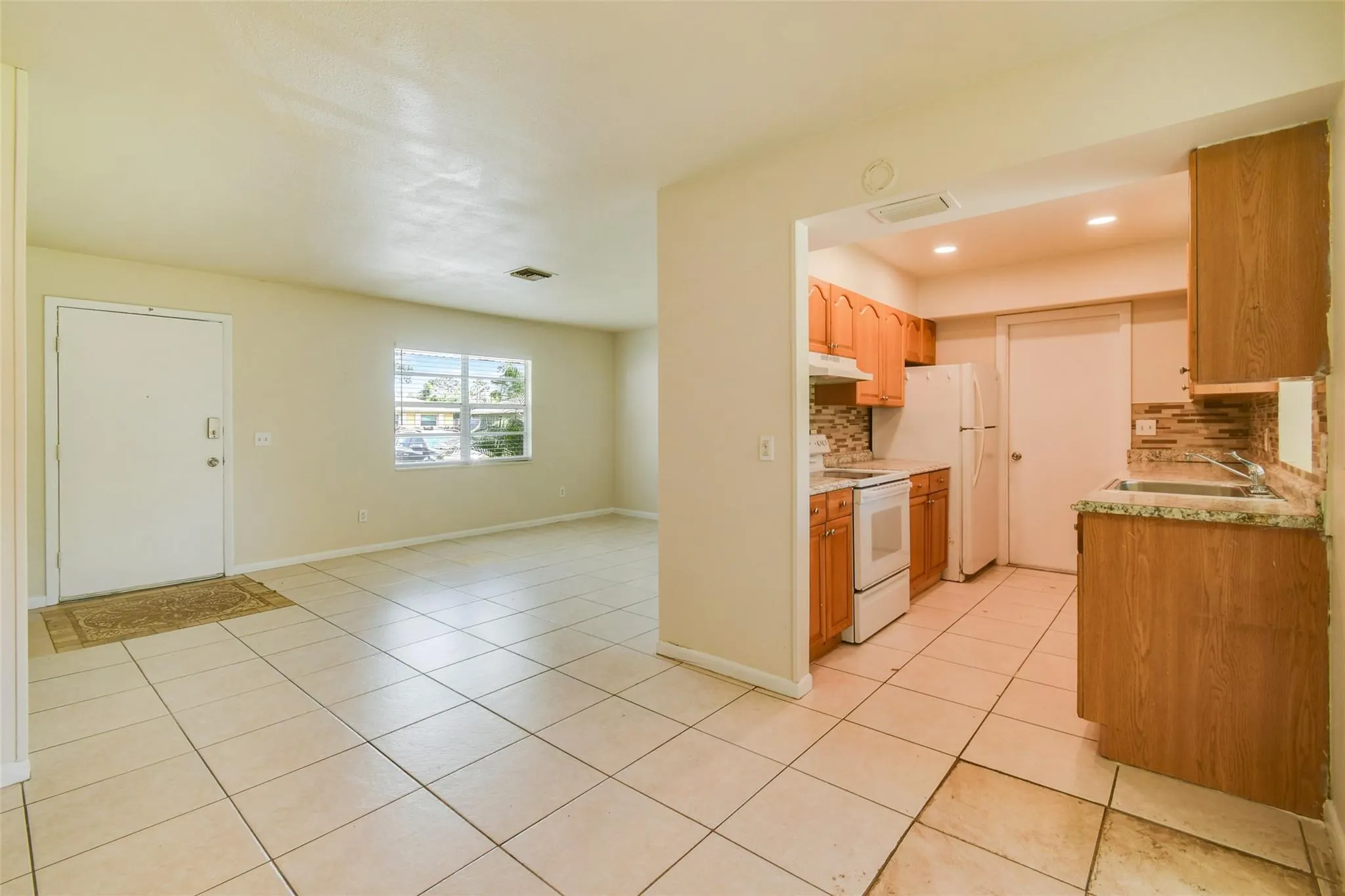 458 SE Galleon Lane