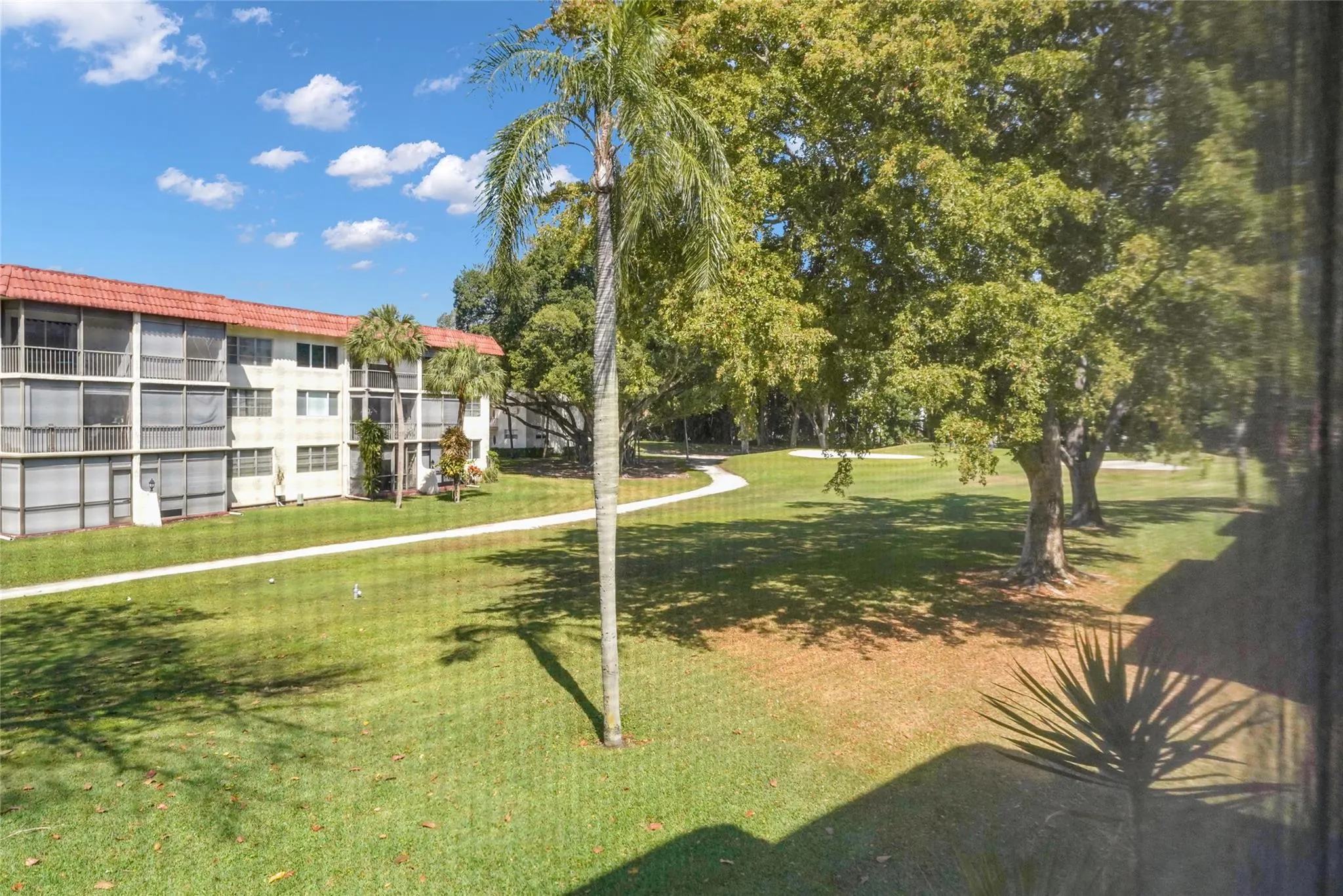 8911 S Hollybrook Blvd, #201