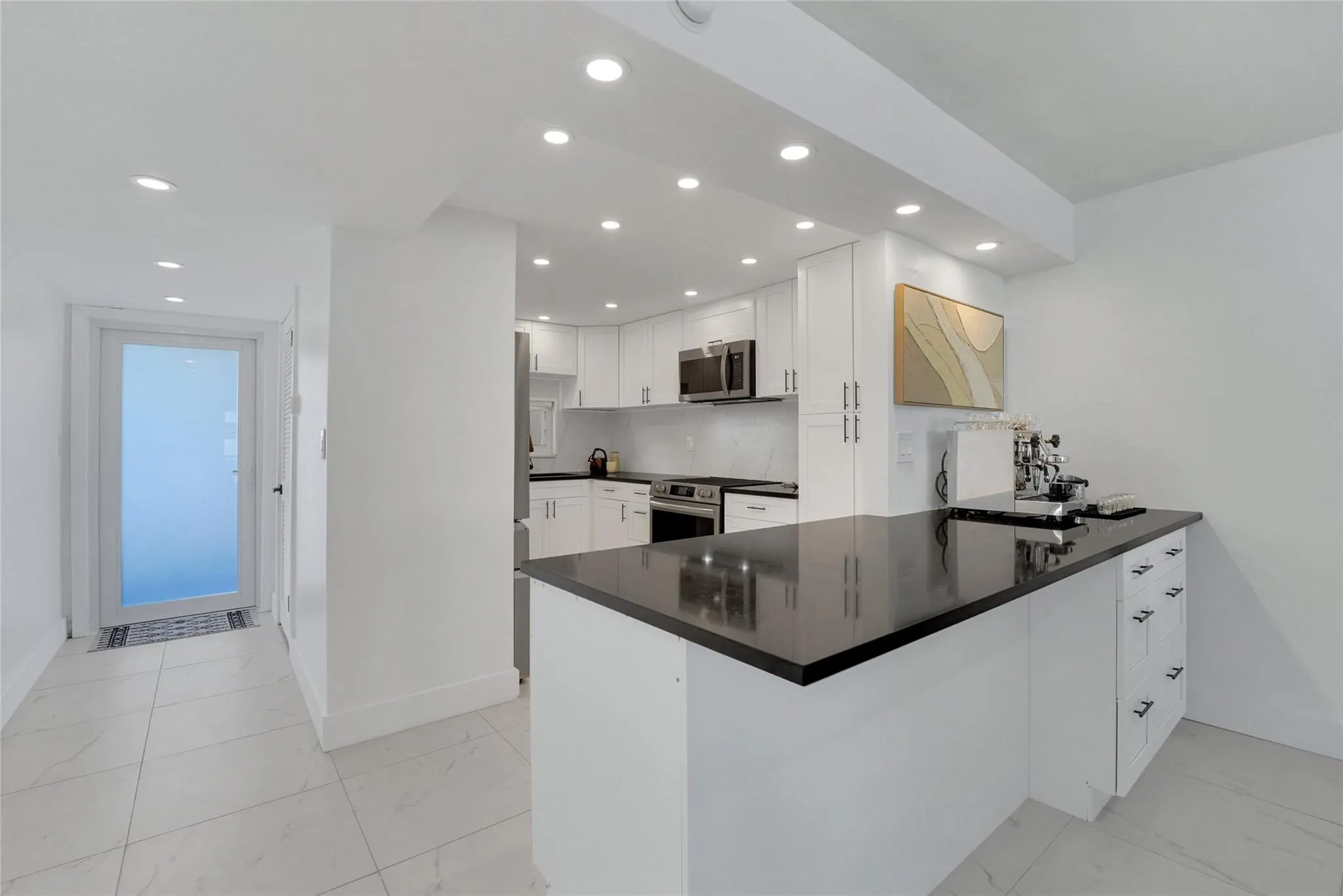 8911 S Hollybrook Blvd, #201