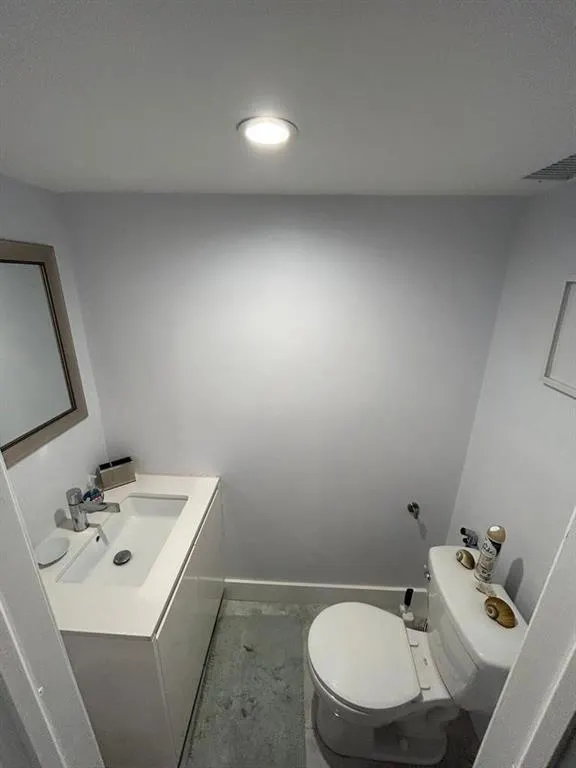 1830 N Lauderdale Ave, #4112