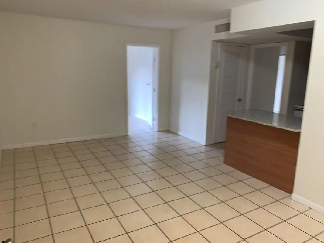890 SW 129th Pl, #209