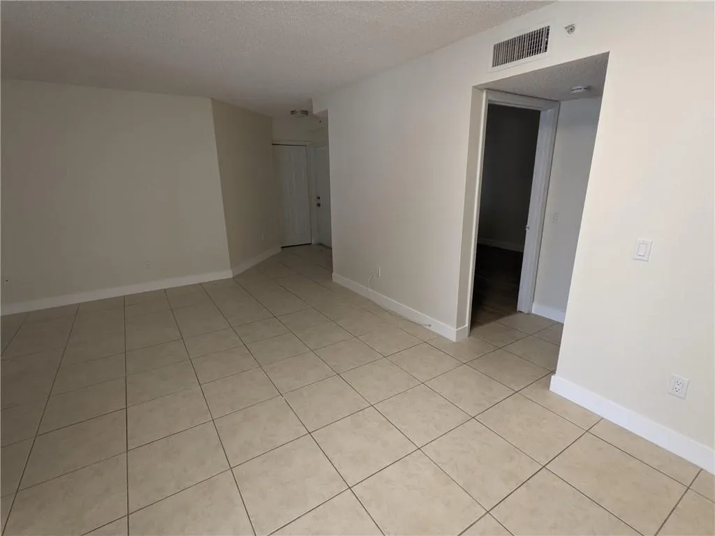 150 NW 96th Ave, #9-101