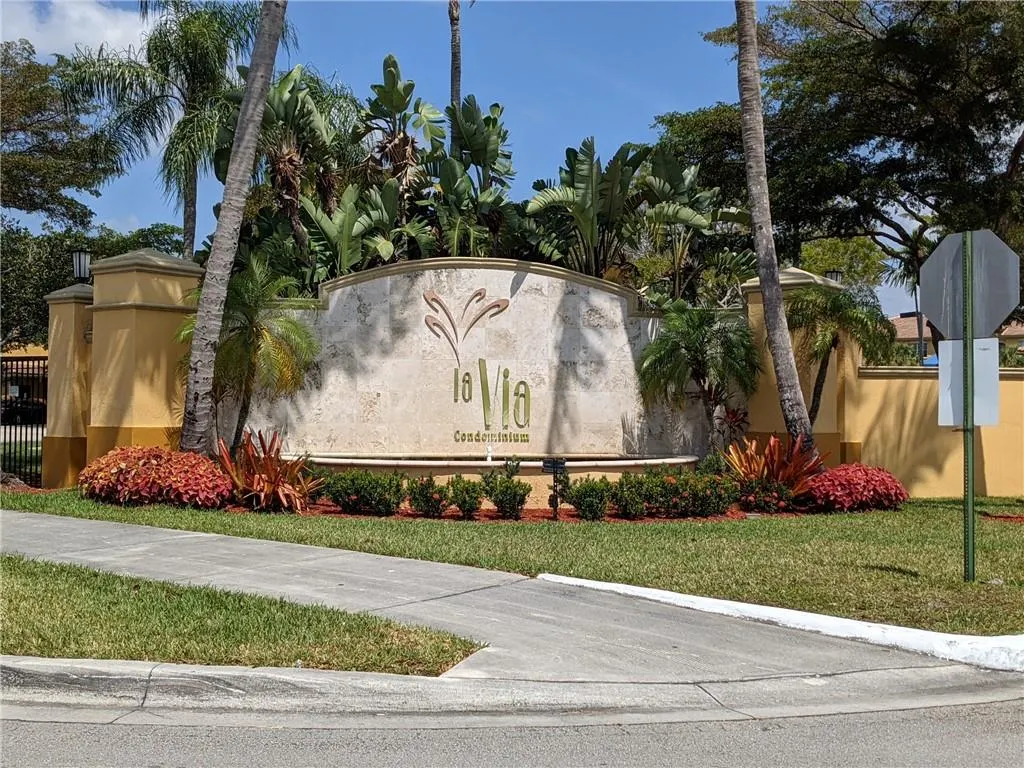 150 NW 96th Ave, #9-101