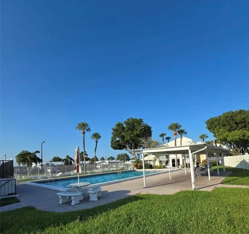 251 S Golf Blvd, #187